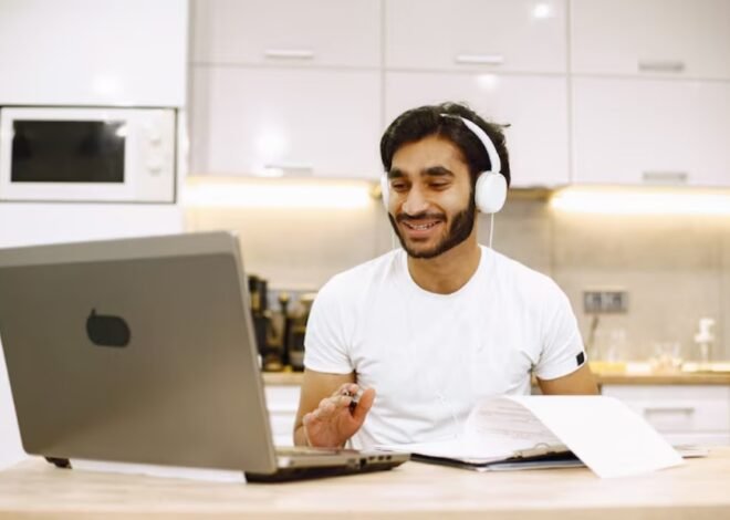 How Online Learning Shapes Academic Success and Future Opportunities